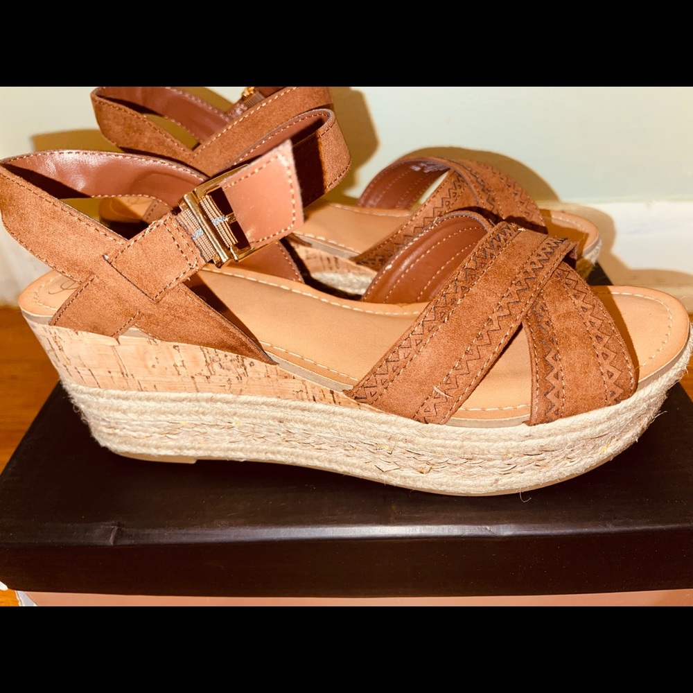 Brown wedges (never been worn)